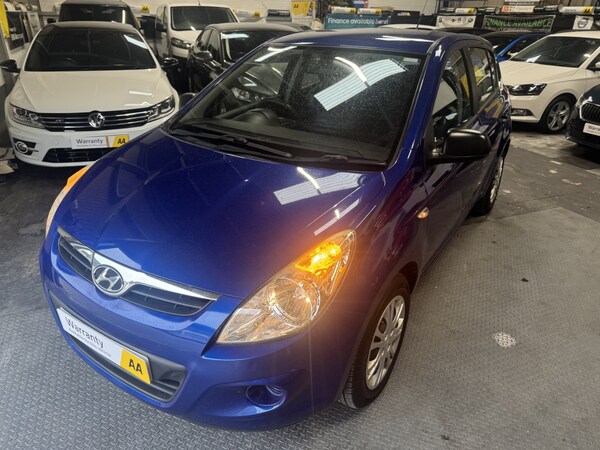 Used Hyundai i20 2010 for sale - 76316226: Photo 2