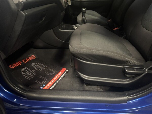 Used Hyundai i20 2010 for sale - 76316226: Photo 35