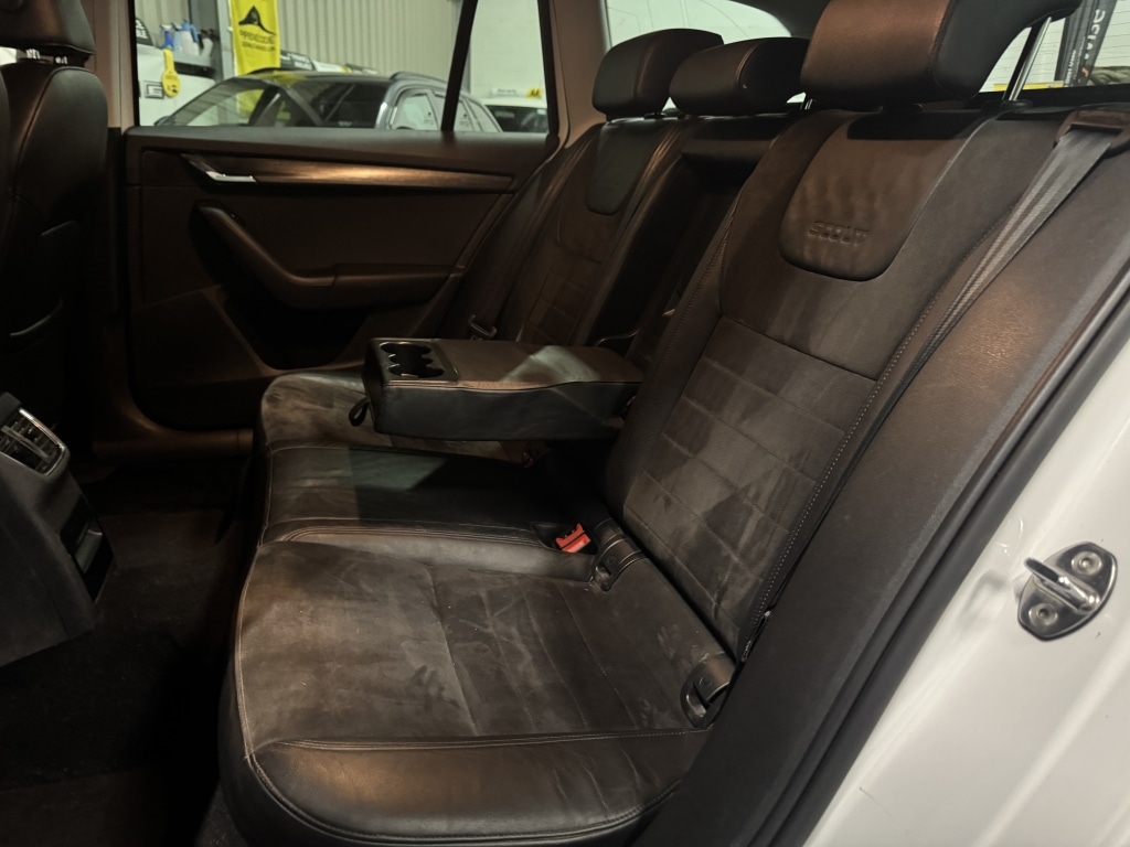 Used Skoda Octavia 2015 for sale - 76891572: Photo 15