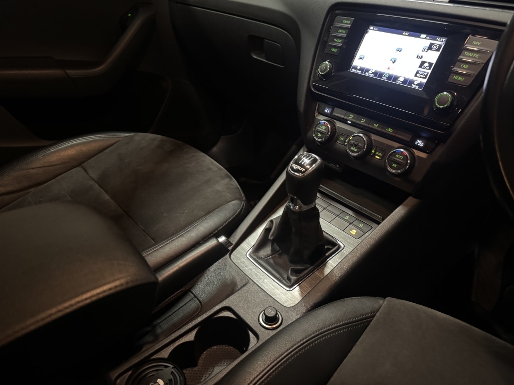 Used Skoda Octavia 2015 for sale - 76891572: Photo 22