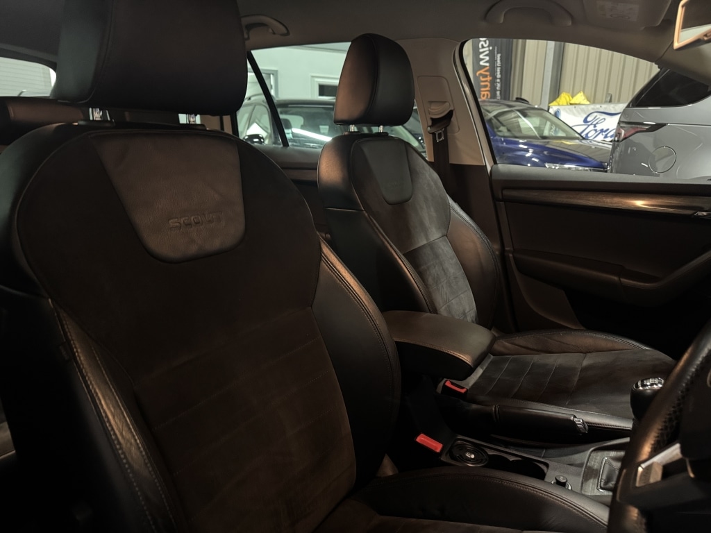 Used Skoda Octavia 2015 for sale - 76891572: Photo 23