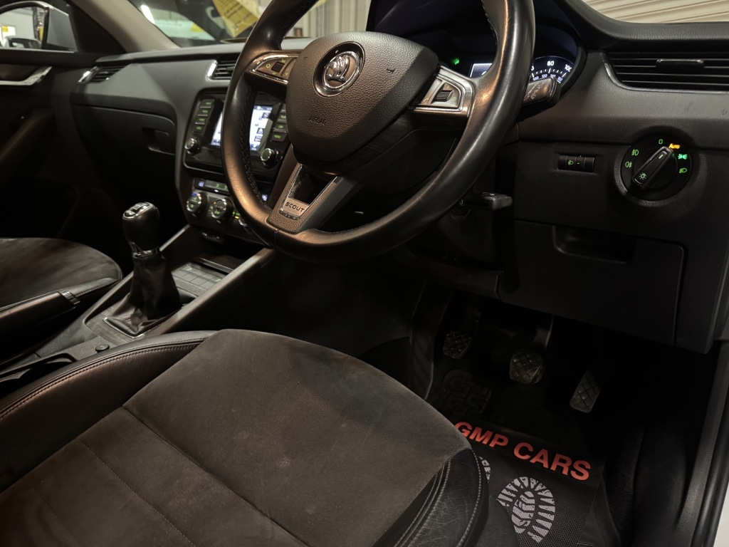 Used Skoda Octavia 2015 for sale - 76891572: Photo 24