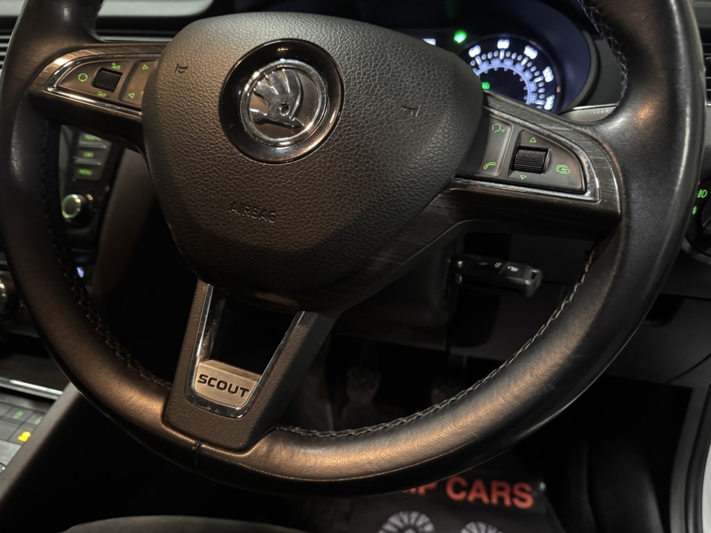 Used Skoda Octavia 2015 for sale - 76891572: Photo 30