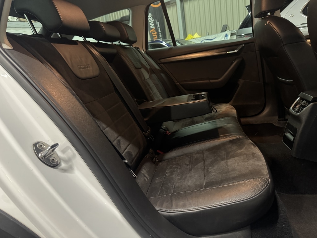 Used Skoda Octavia 2015 for sale - 76891572: Photo 33