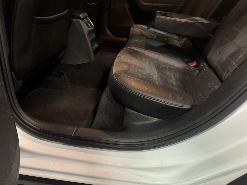 Used Skoda Octavia 2015 for sale - 76891572: Photo 37