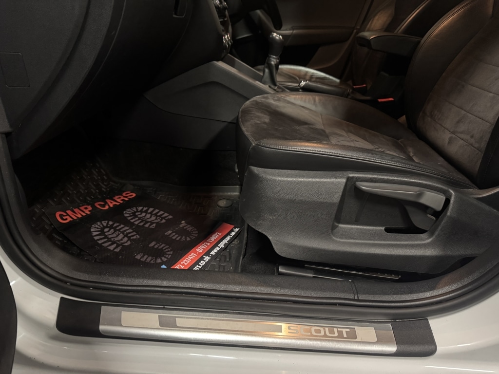 Used Skoda Octavia 2015 for sale - 76891572: Photo 40