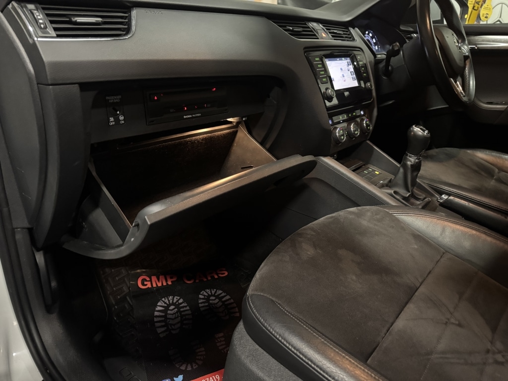 Used Skoda Octavia 2015 for sale - 76891572: Photo 41