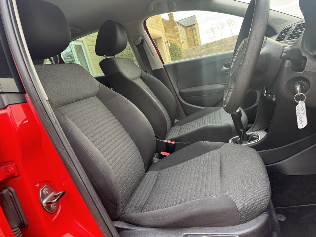 Used Volkswagen Polo 2012 for sale - 76594952: Photo 30