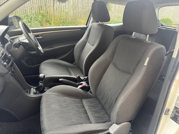 Used Suzuki Swift 2011 for sale - 76316726: Photo 11