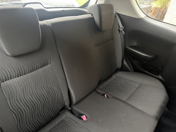 Used Suzuki Swift 2011 for sale - 76316726: Photo 22