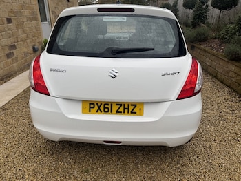 Used Suzuki Swift 2011 for sale - 76316726: Photo 4