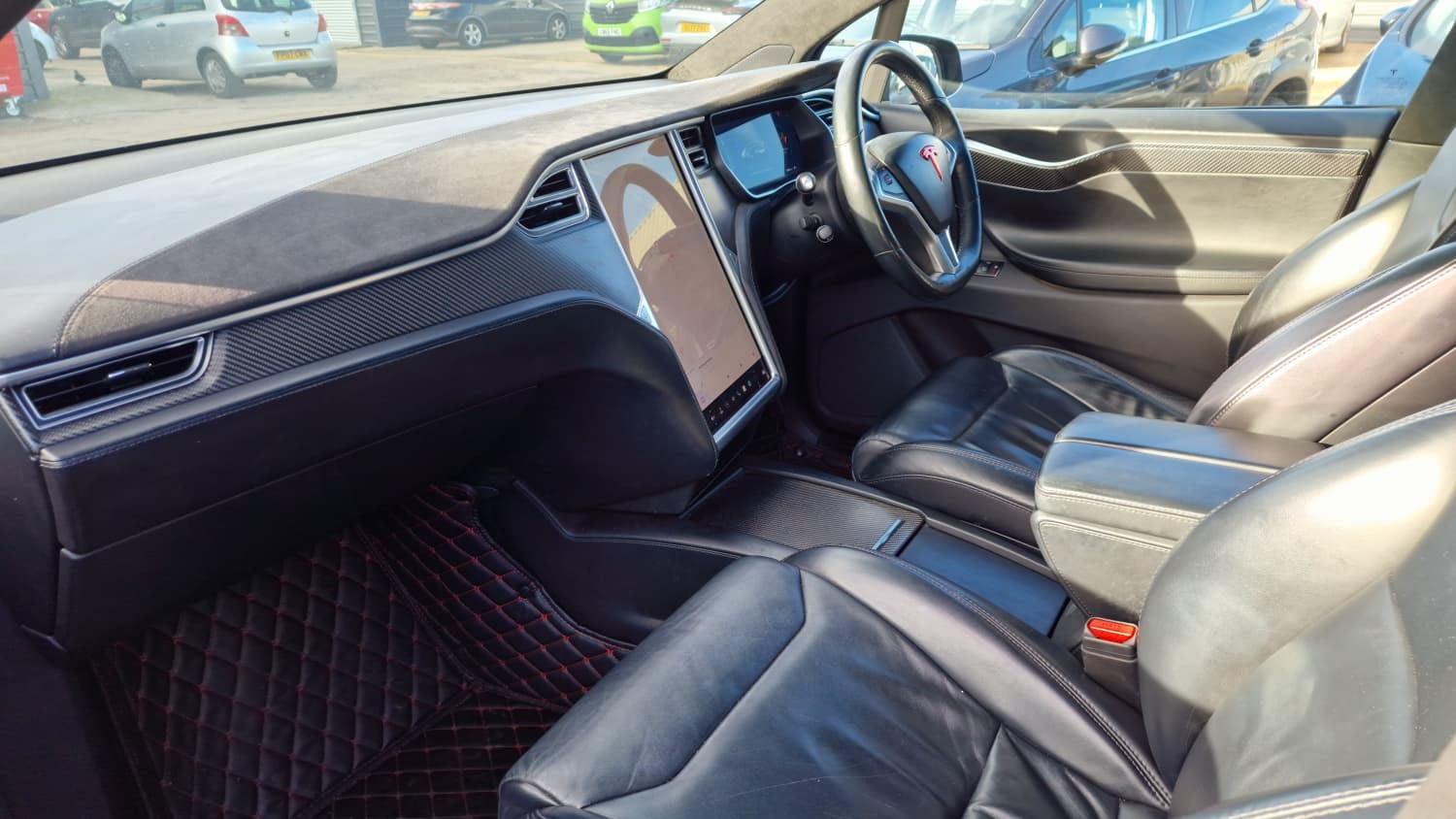 Used Tesla Model X 2017 for sale - 77318355: Photo 11