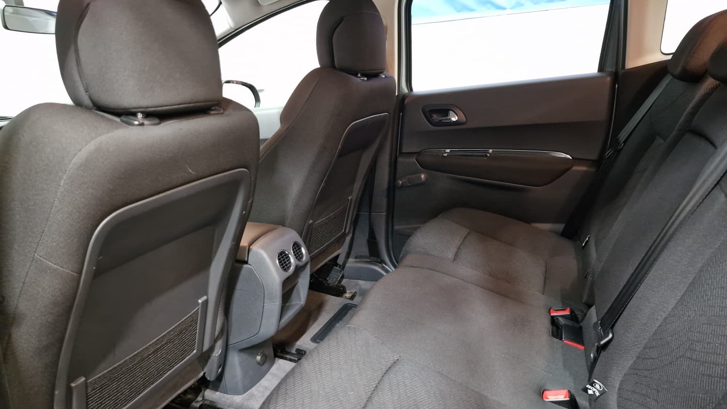 Used Peugeot 3008 2012 for sale - 76777017: Photo 13