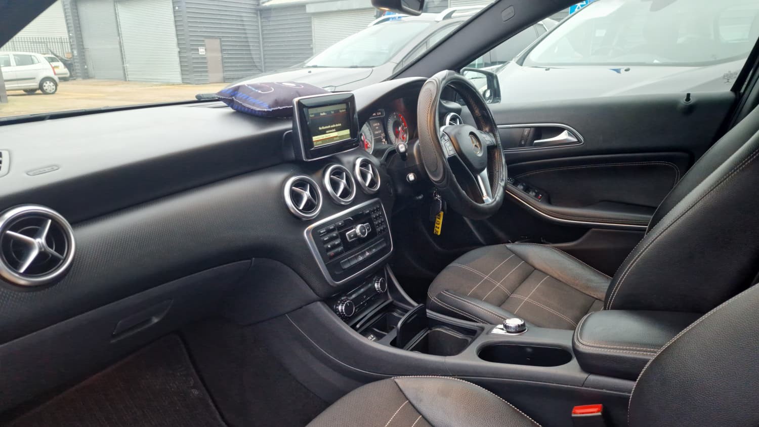 Used Mercedes-Benz A-Class 2013 for sale - 77135918: Photo 11