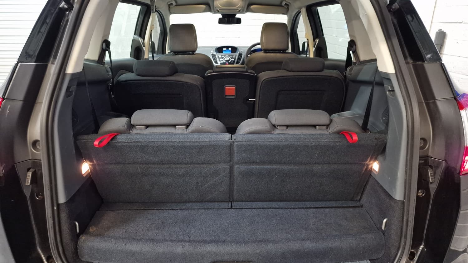 Used Ford Grand C-Max 2013 for sale - 76853501: Photo 18