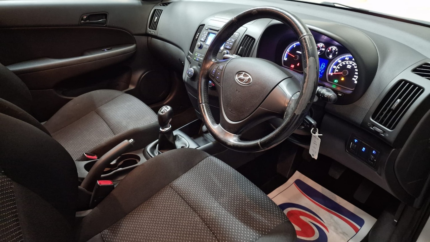 Used Hyundai i30 2011 for sale - 76666089: Photo 9