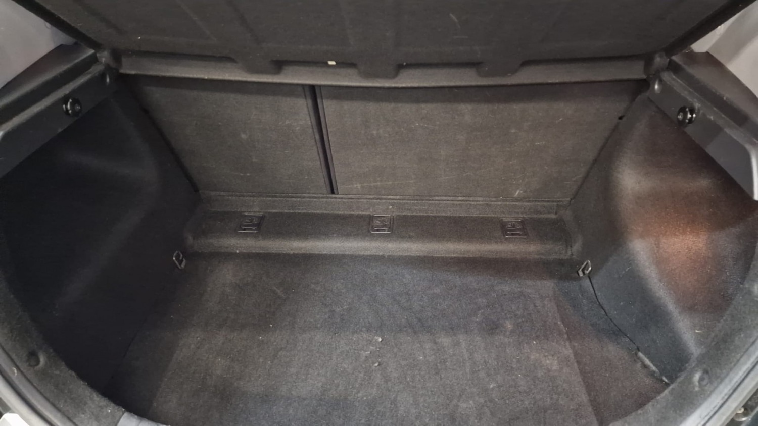 Used Hyundai i30 2011 for sale - 76418323: Photo 14