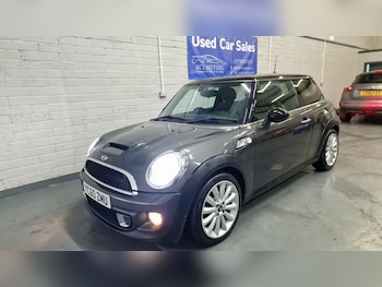 Used MINI Hatch 2010 for sale - 77113112: Photo