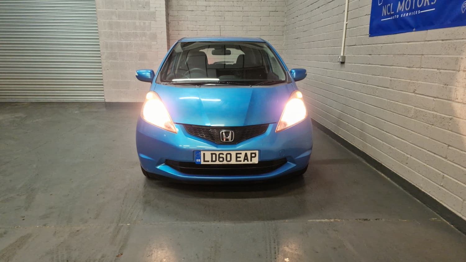 Used Honda Jazz 2010 for sale - 77241888: Photo 2