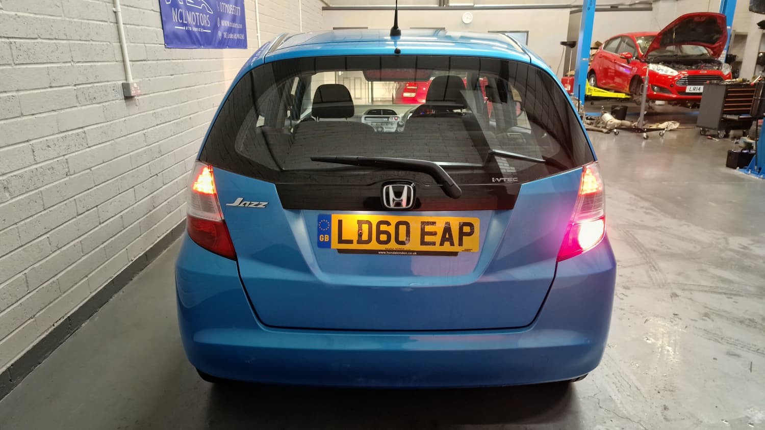 Used Honda Jazz 2010 for sale - 77241888: Photo 7