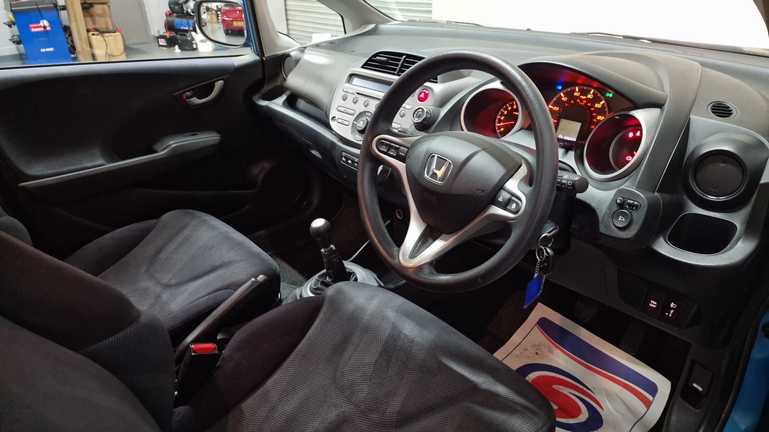 Used Honda Jazz 2010 for sale - 77241888: Photo 9