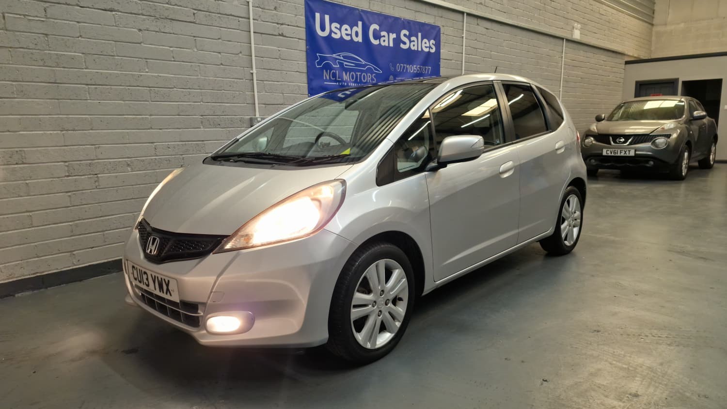 Used Honda Jazz 2013 for sale - 76525717: Photo 3