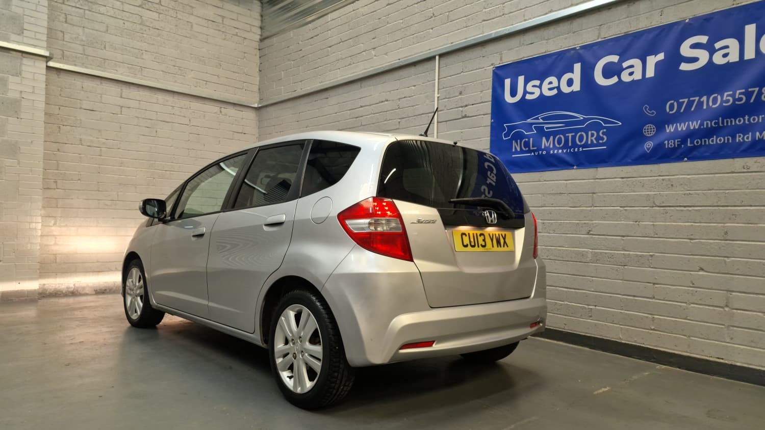 Used Honda Jazz 2013 for sale - 76525717: Photo 6