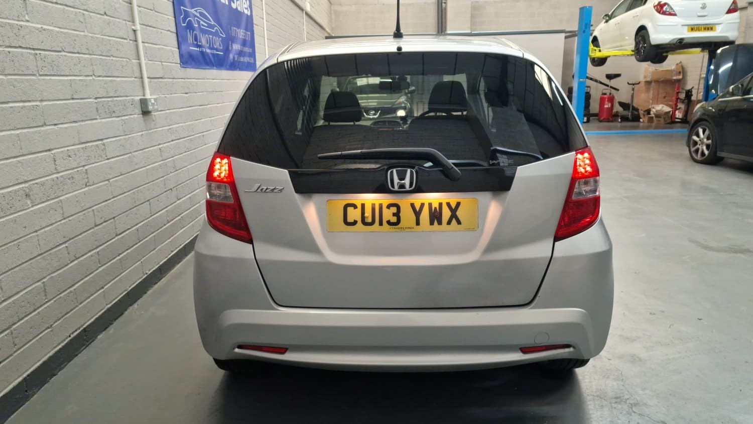Used Honda Jazz 2013 for sale - 76525717: Photo 7