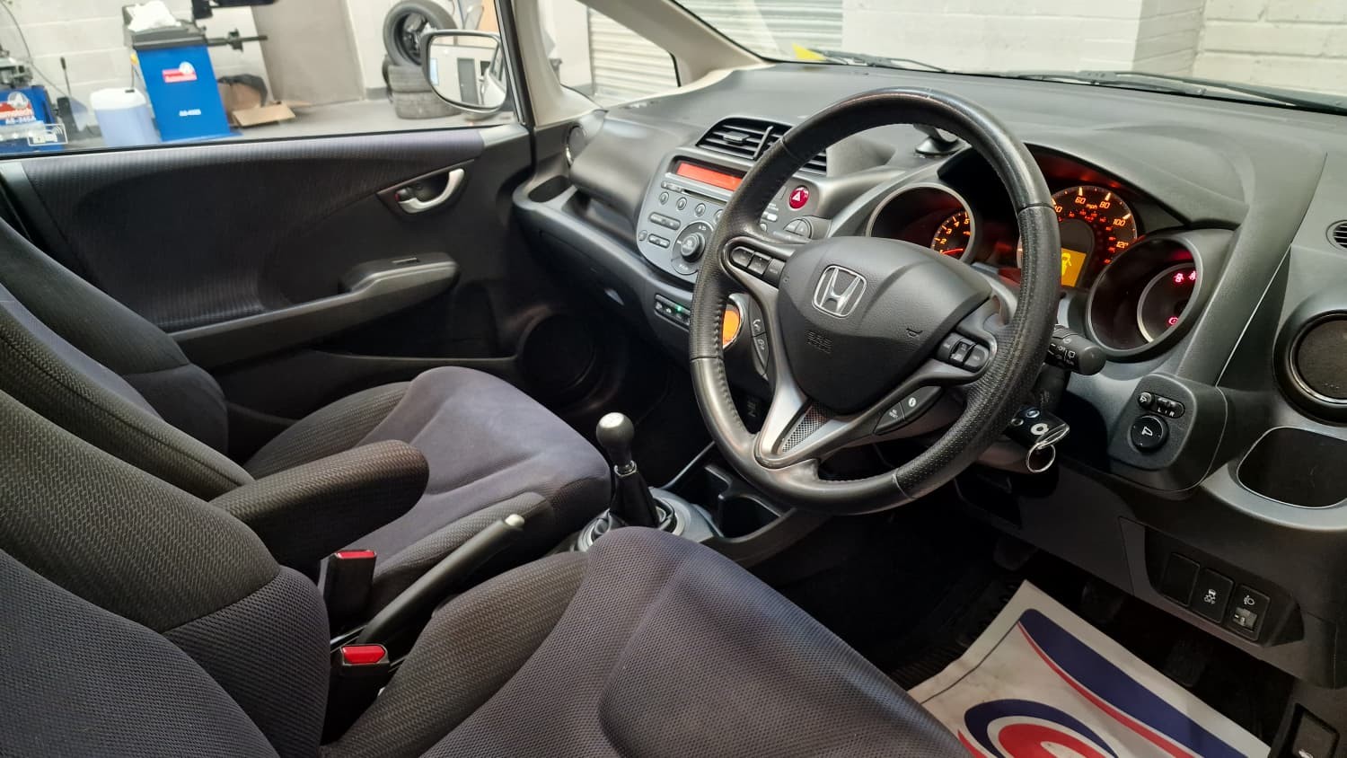 Used Honda Jazz 2013 for sale - 76525717: Photo 9