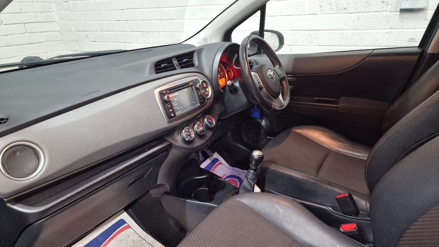 Used Toyota Yaris 2013 for sale - 77019081: Photo 11