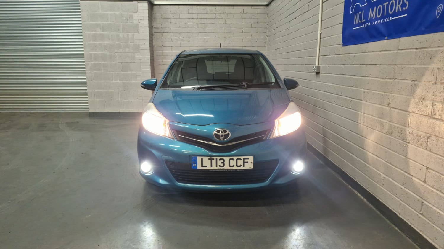 Used Toyota Yaris 2013 for sale - 77019081: Photo 2