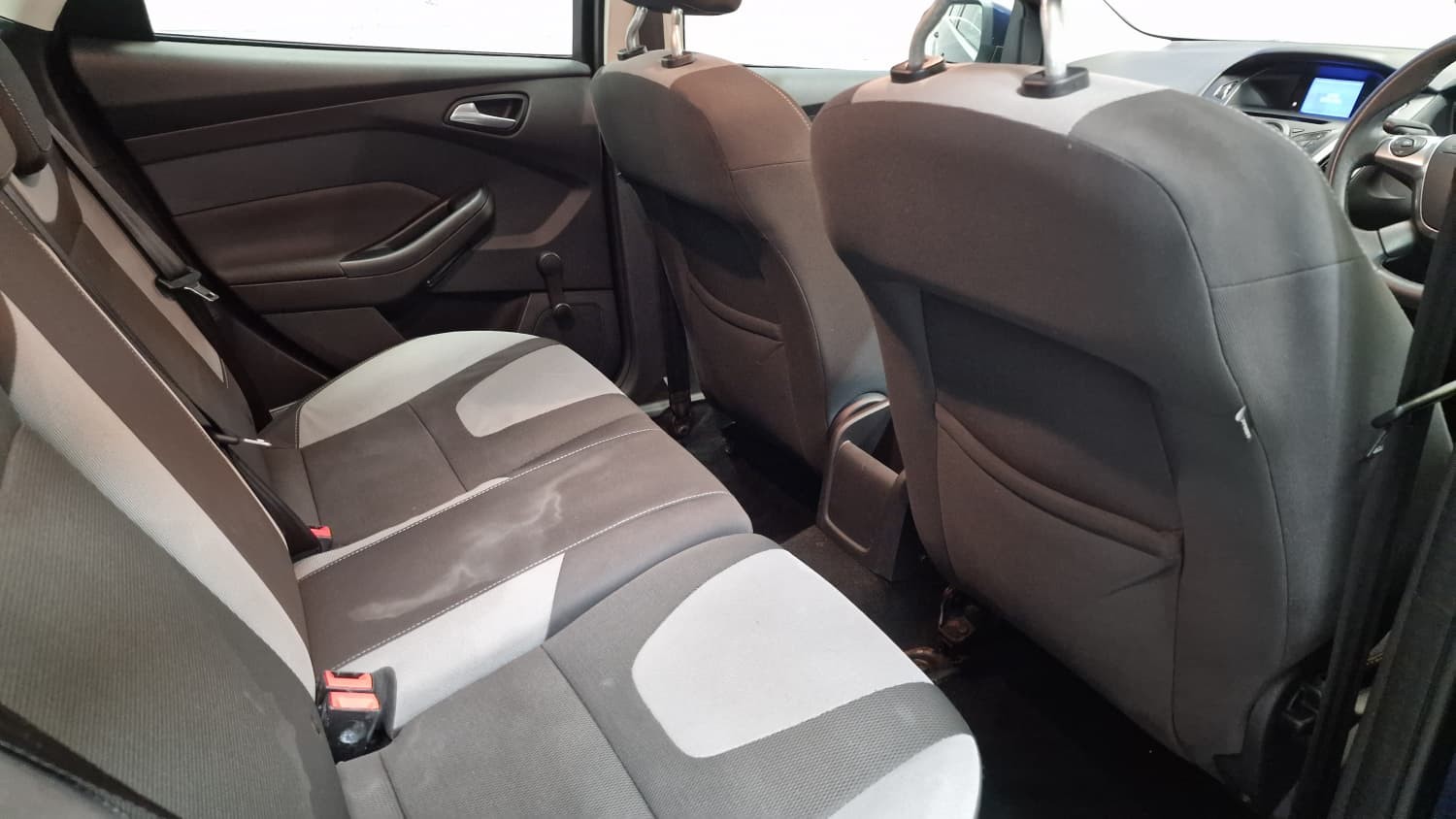 Used Ford Focus 2012 for sale - 76517835: Photo 12