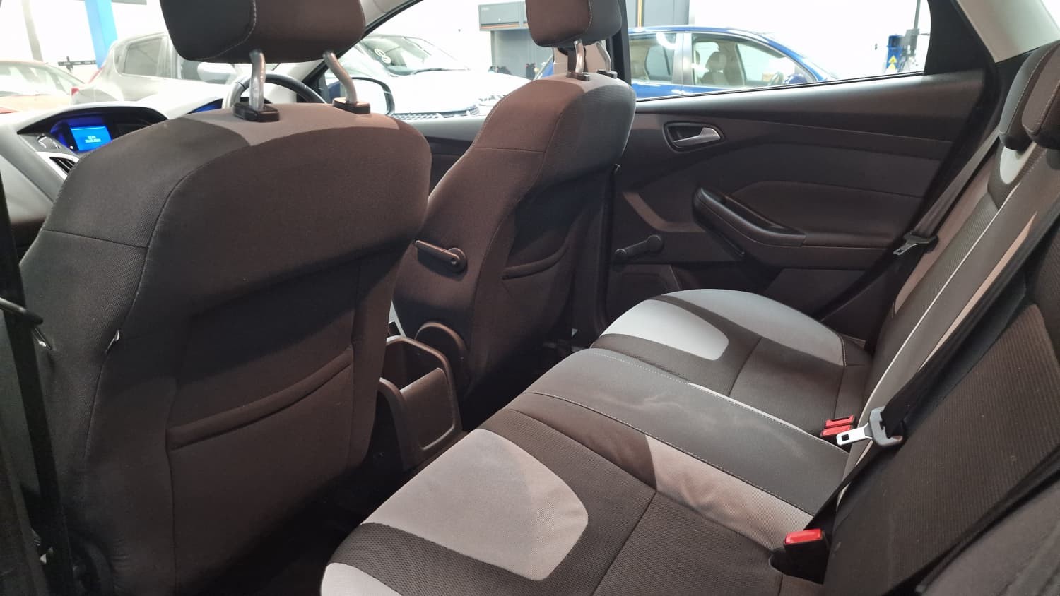 Used Ford Focus 2012 for sale - 76517835: Photo 13