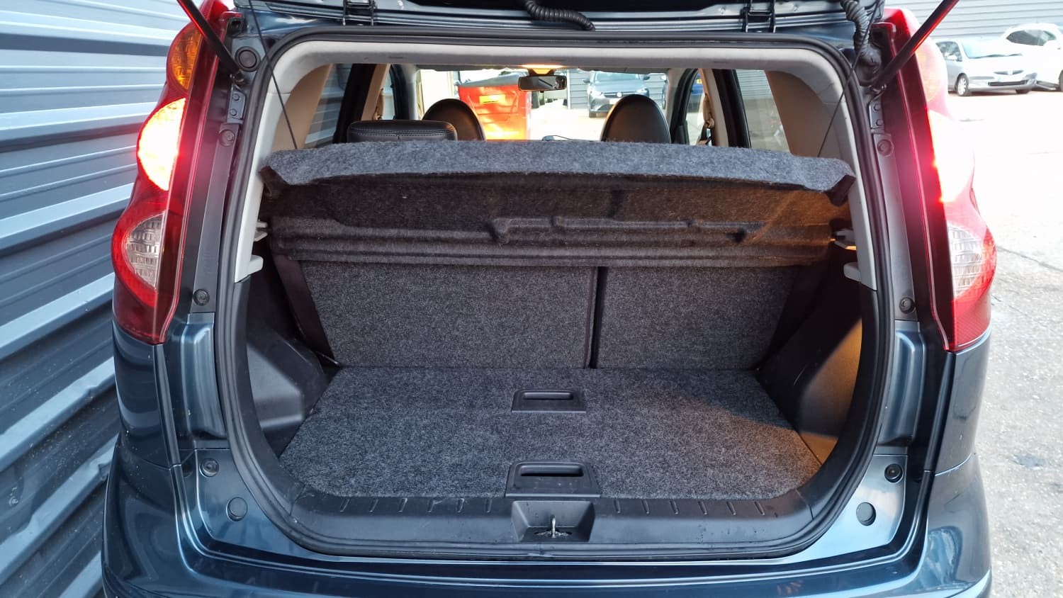 Used Nissan Note 2012 for sale - 76940105: Photo 13