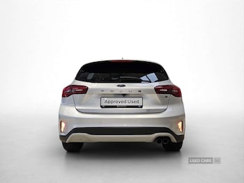 Used Ford Focus 2023 for sale - 76215915: Photo 4