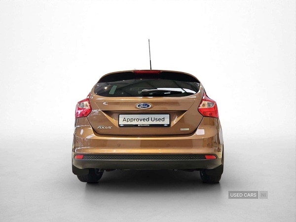 Used Ford Focus 2014 for sale - 76593095: Photo 4