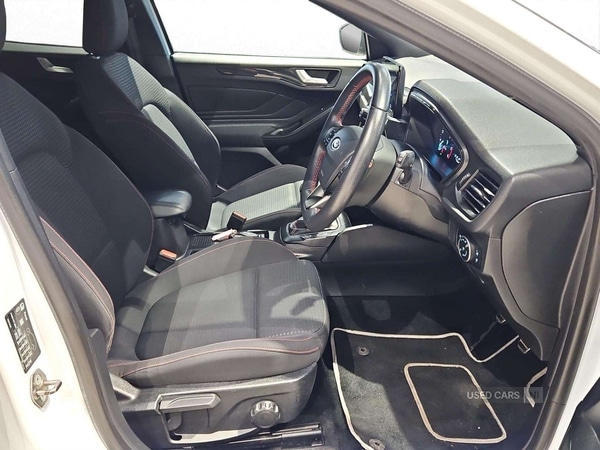 Used Ford Focus 2019 for sale - 76597538: Photo 17