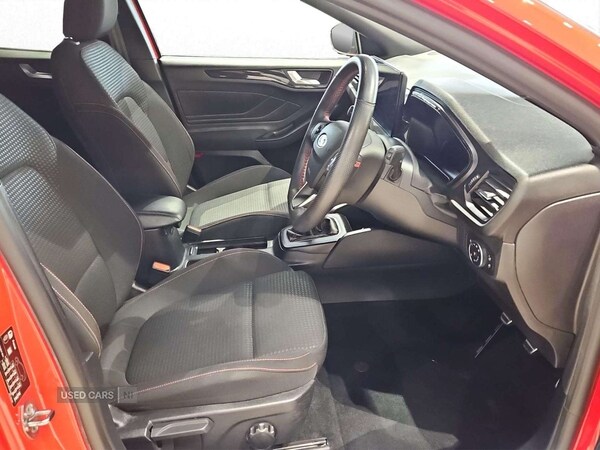 Used Ford Focus 2022 for sale - 76659497: Photo 17