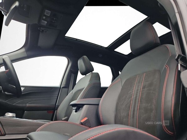 Used Ford Kuga 2025 for sale - 76474044: Photo 30