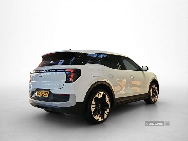 Used Ford Explorer 2024 for sale - 77238779: Photo 3