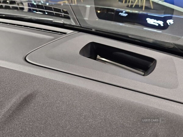 Used Ford Explorer 2024 for sale - 76593081: Photo 37