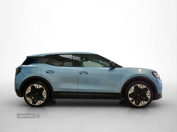 Used Ford Explorer 2024 for sale - 76381451: Photo 2