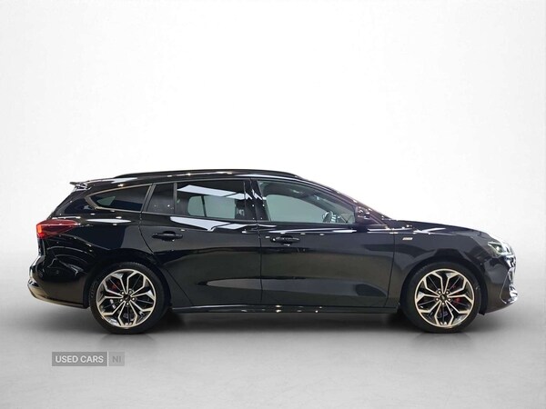 Used Ford Focus 2025 for sale - 76179980: Photo 2