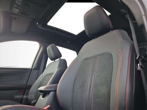 Used Ford Kuga 2025 for sale - 76474048: Photo 30