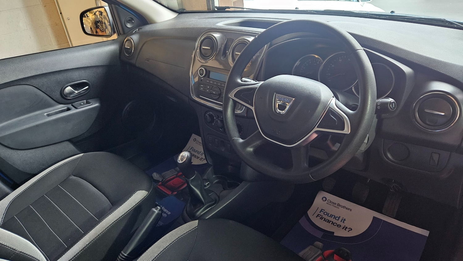 Used Dacia Sandero Stepway 2019 for sale - 76969830: Photo 3