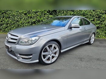 Mercedes-Benz - C-Class