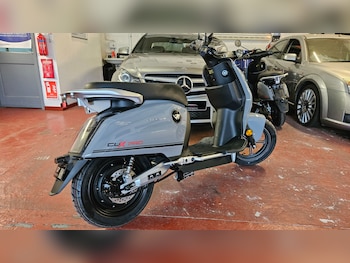 Used Vmoto SUPER SOCO CUX PRO 2025 for sale - bike-76354971: Photo