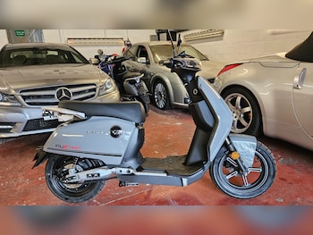 Used Vmoto SUPER SOCO CUX PRO 2025 for sale - bike-76354971: Photo