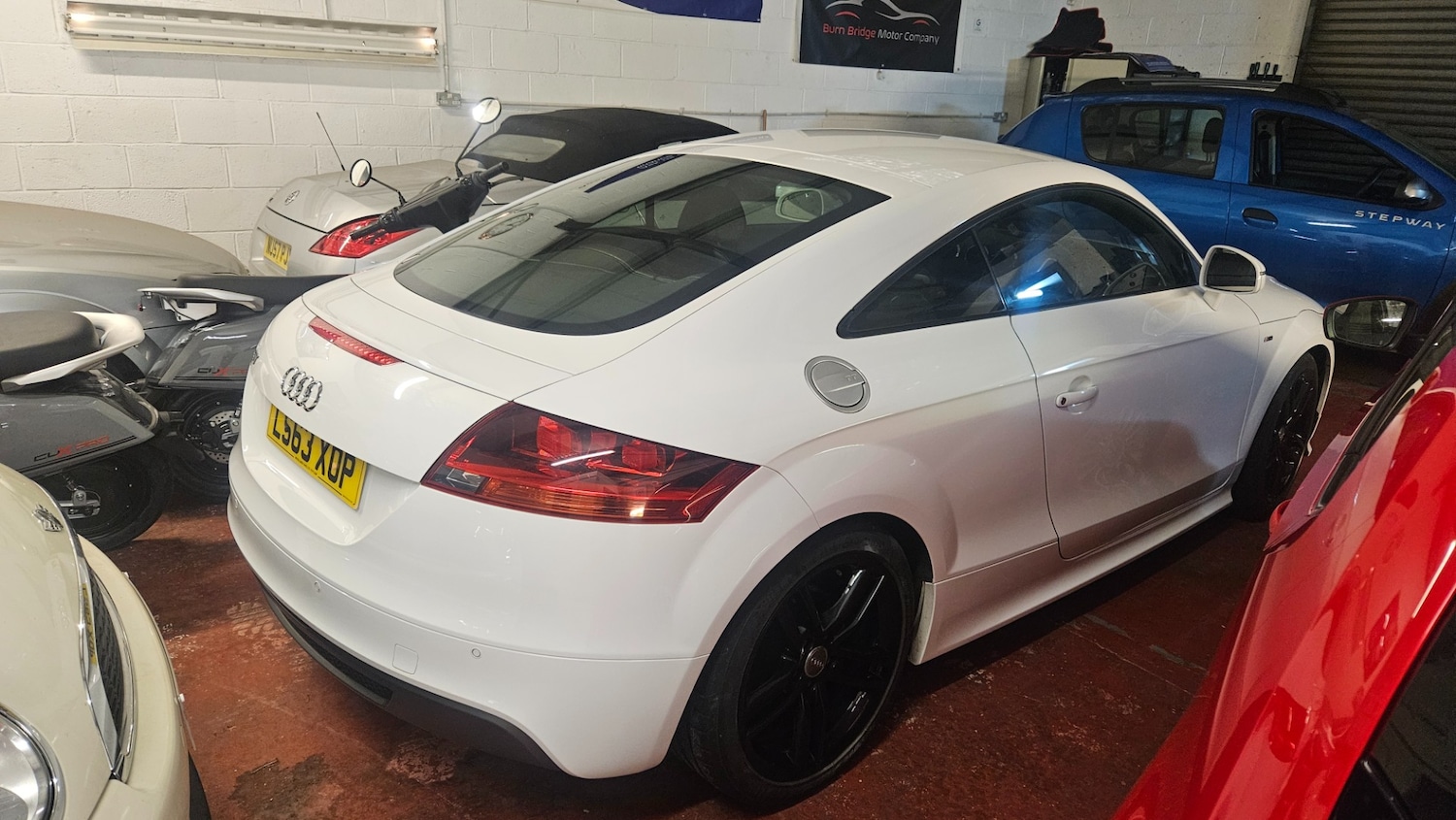 Used Audi TT 2013 for sale - 76945695: Photo 2
