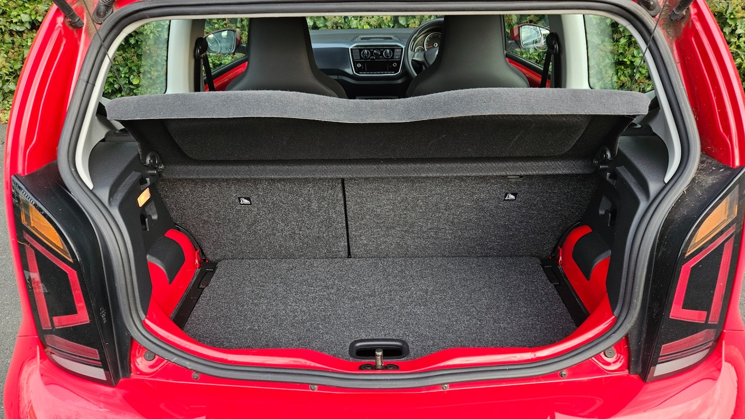 Used Volkswagen up! 2016 for sale - 77053408: Photo 9